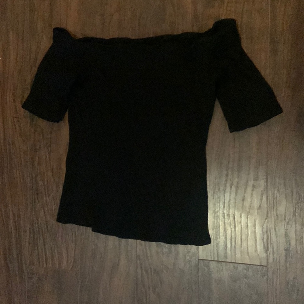 H&M black crop top. Size Womens M.